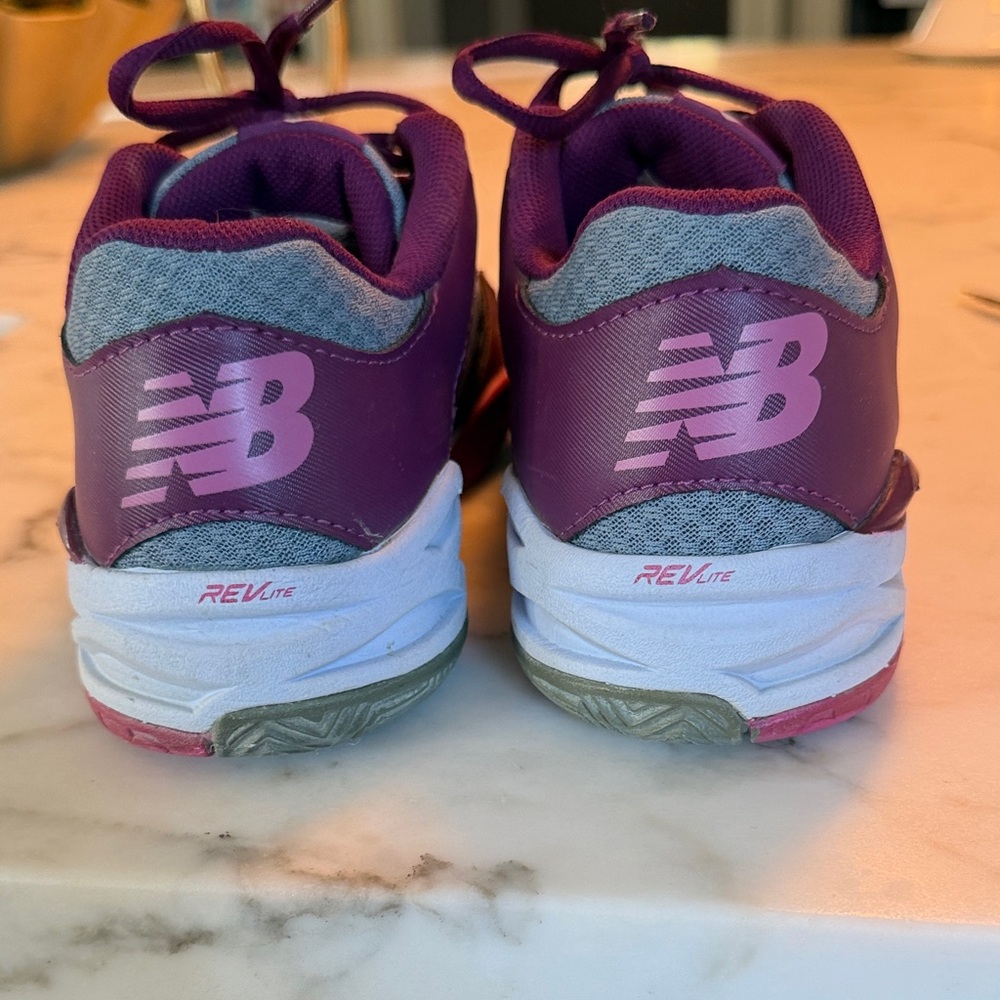 New Balance Tennis Women's Purple and Gray - Picture 3 of 5